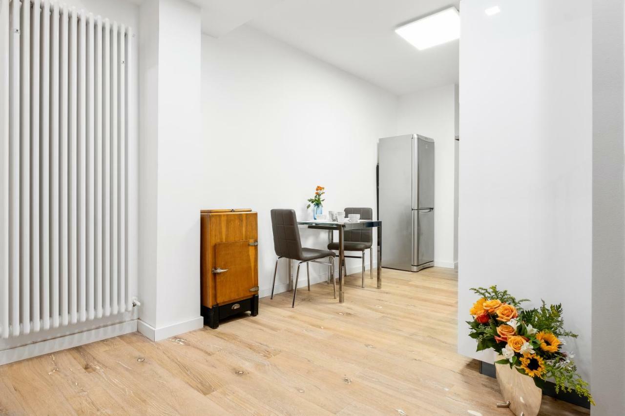 Duplex Luxurious Apt In The Heart Of Bologna Bolonha Exterior foto