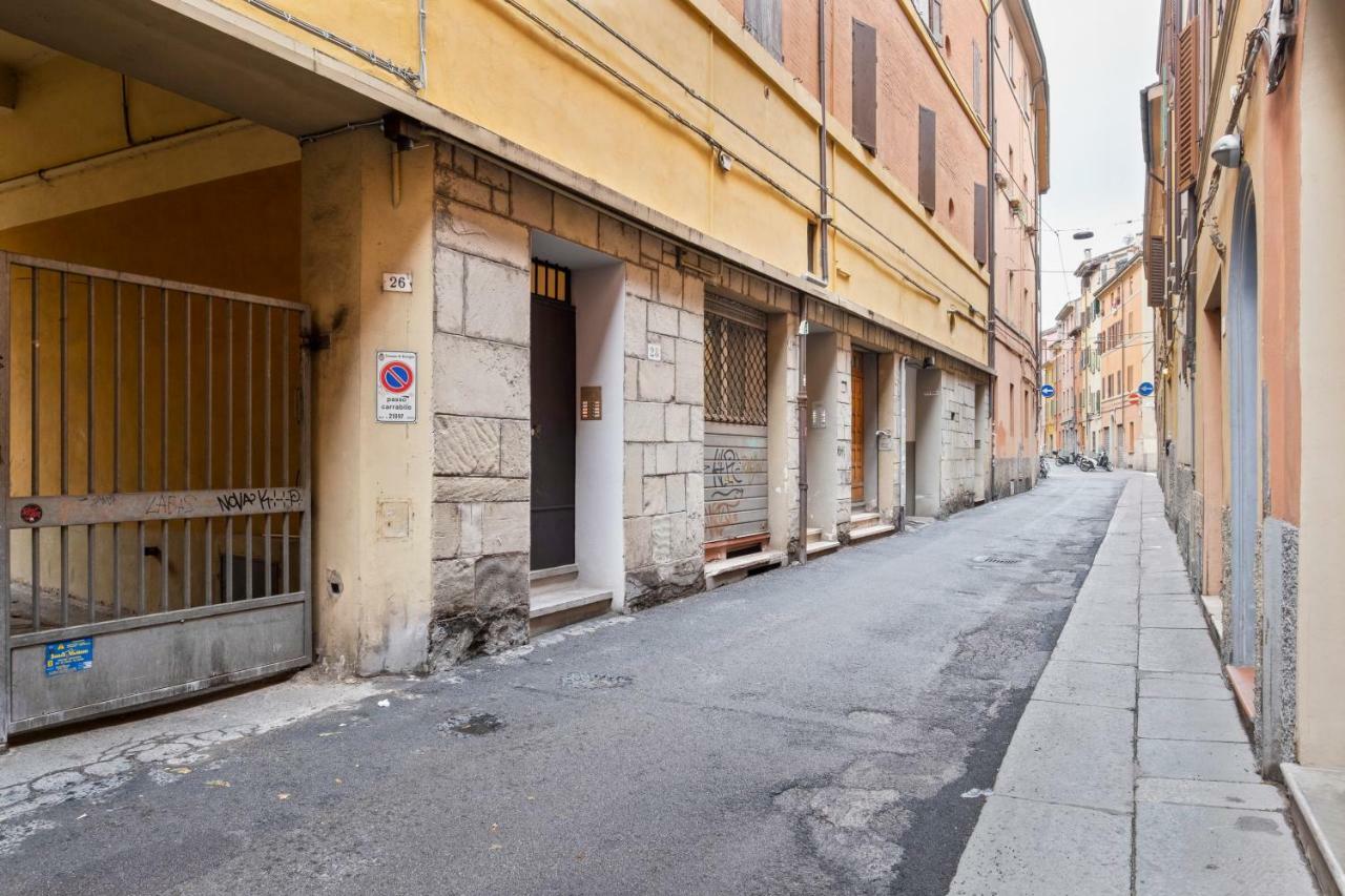 Duplex Luxurious Apt In The Heart Of Bologna Bolonha Exterior foto